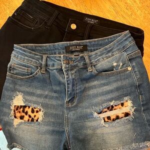 Judy Blue women L Jean lot